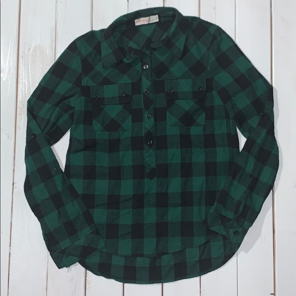 Green & Black Plaid Ladies Flannel - Size Small